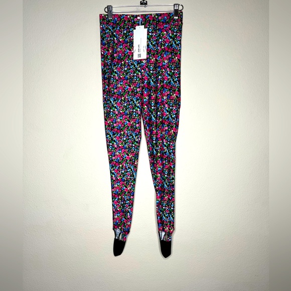 ZARA Ladies high rise floral leggings with foot strap pull on NWT Small - Picture 2 of 7